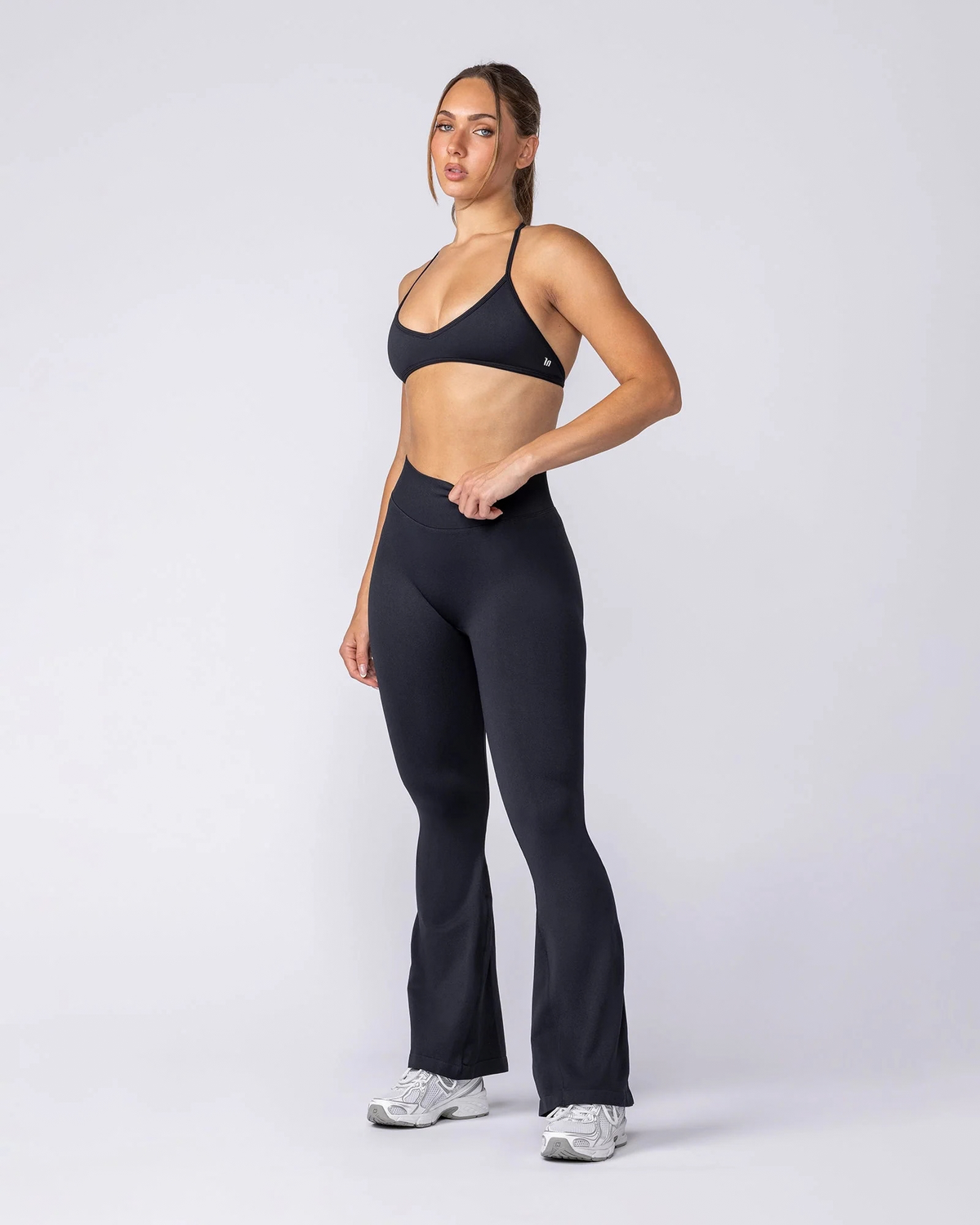 INFIT® - PUSH UP FLARE LEGGINGS